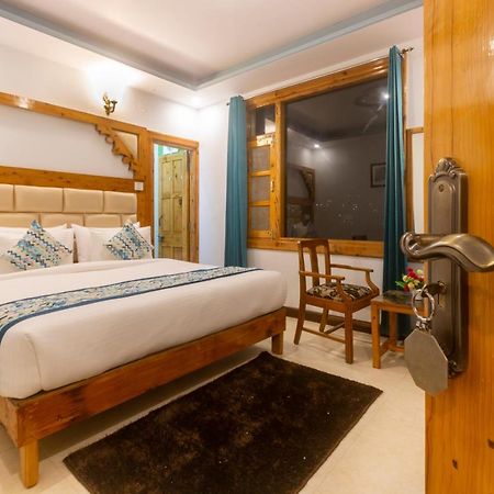 Golden Oak Bed & Breakfast Shimla Eksteriør bilde