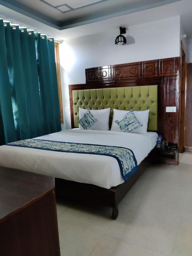 Golden Oak Bed & Breakfast Shimla Eksteriør bilde